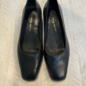 Easy Spirit black leather shoes